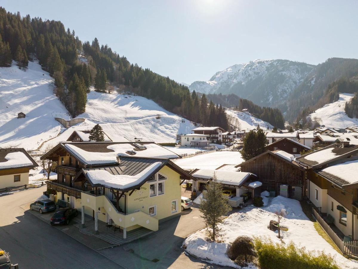 Appartamento Flat South Of Kitzb Hel With Nationalparkcard Hollersbach im Pinzgau Esterno foto