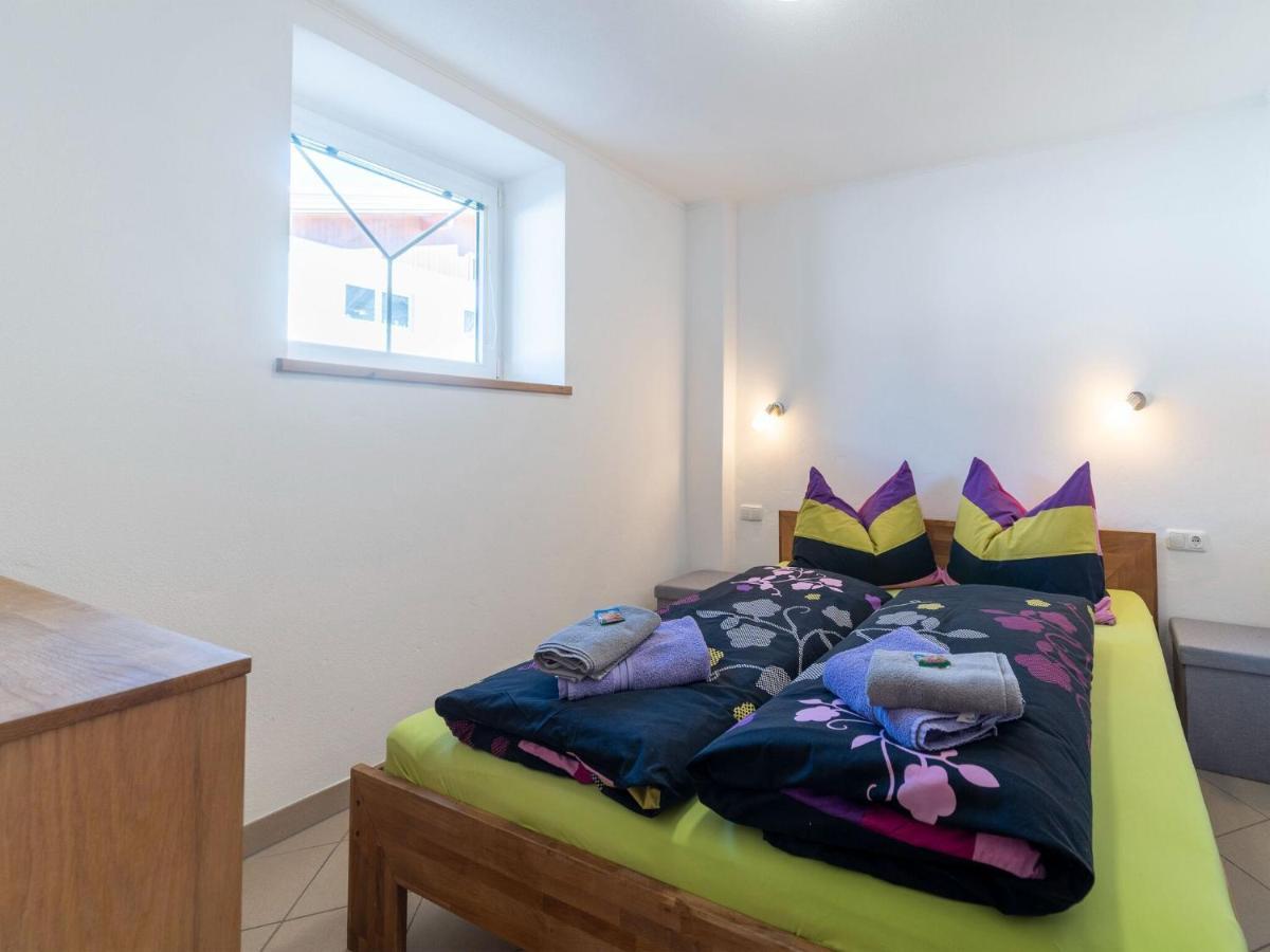Appartamento Flat South Of Kitzb Hel With Nationalparkcard Hollersbach im Pinzgau Esterno foto