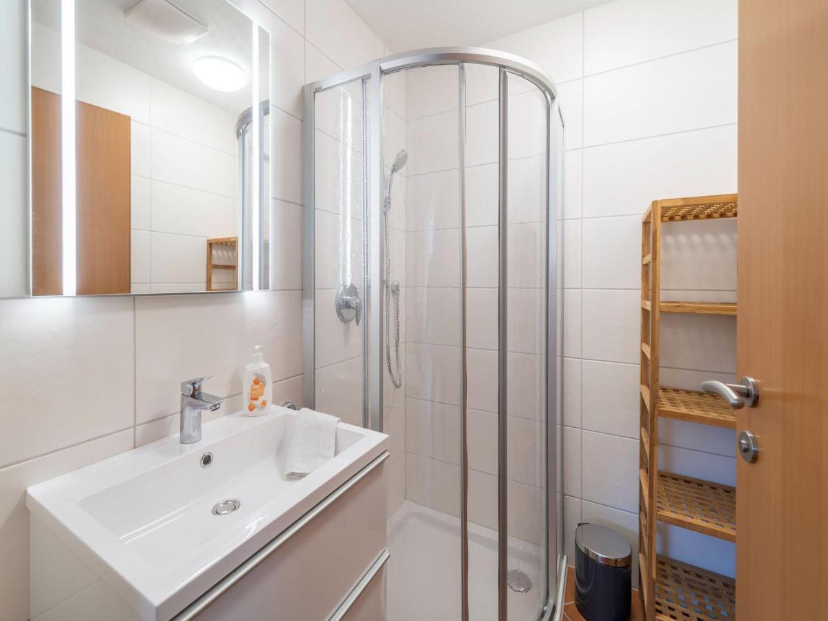 Appartamento Flat South Of Kitzb Hel With Nationalparkcard Hollersbach im Pinzgau Esterno foto